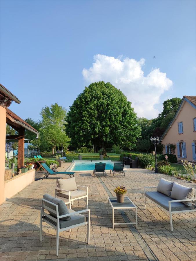 Atelier Des Sens 89 Bed & Breakfast Evry  Eksteriør bilde